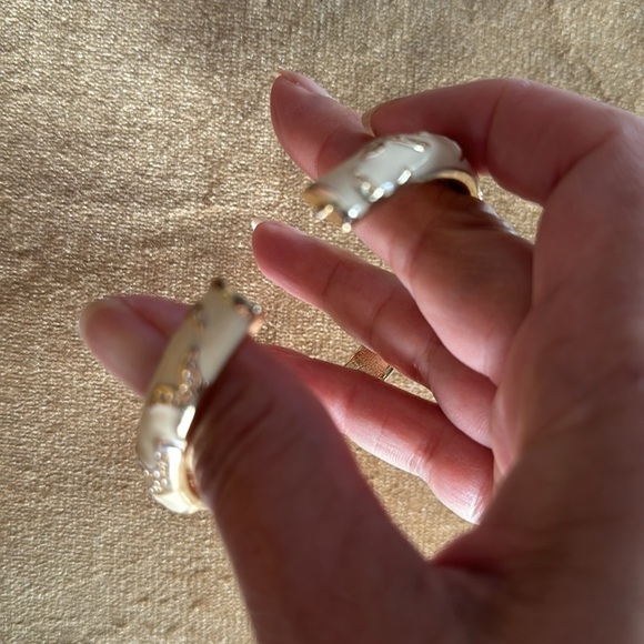 Joan Boyce signed enamel crystal bangle bracelet cream clamper hinged 5488 Y - Picture 5 of 7